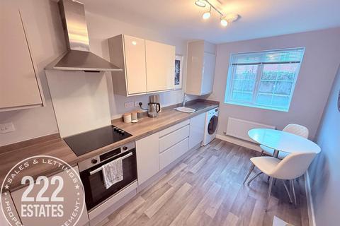 3 bedroom semi-detached house for sale, Hawthorne Street, Warrington