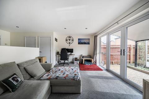 undefined, Portsmouth Road, Southampton SO19