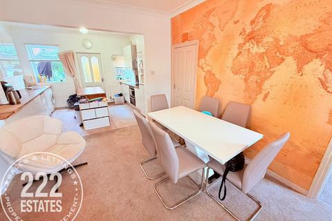 3 bedroom terraced house for sale, Kingsway South, Warrington