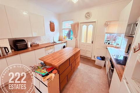 3 bedroom terraced house for sale, Kingsway South, Warrington