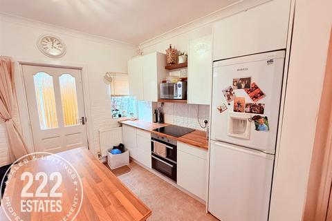 3 bedroom terraced house for sale, Kingsway South, Warrington