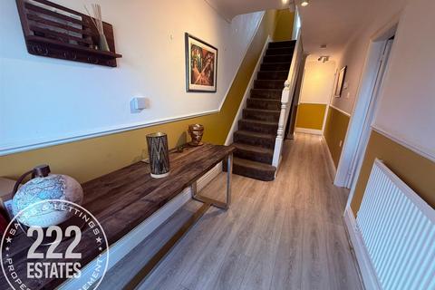 3 bedroom end of terrace house for sale, Ackers Lane, Stockton Heath, Warrington