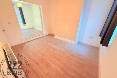 undefined, Cumberland Street, Latchford