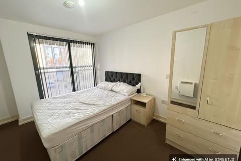 2 bedroom flat to rent, Moss Street, Liverpool, L6