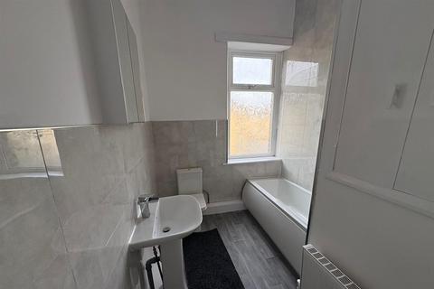 undefined, Longwood Road, Huddersfield