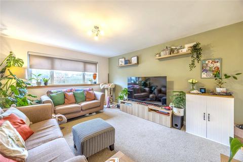 Ewart Grove, Stirlingshire EH51