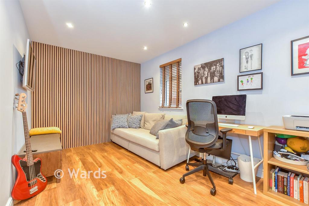 Home Office/Outbuilding