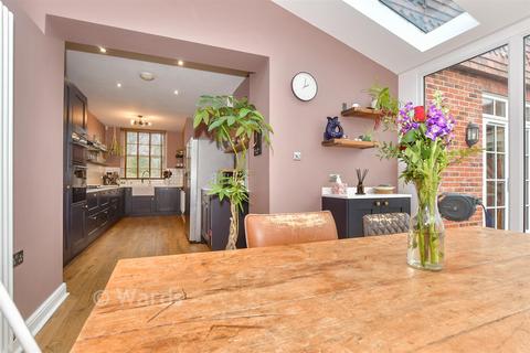 3 bedroom semi-detached house for sale, Three Fields Road, Tenterden, Kent