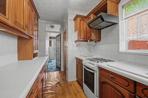 3 bedroom semi-detached house for sale, Yarborough Road, Boston, PE21