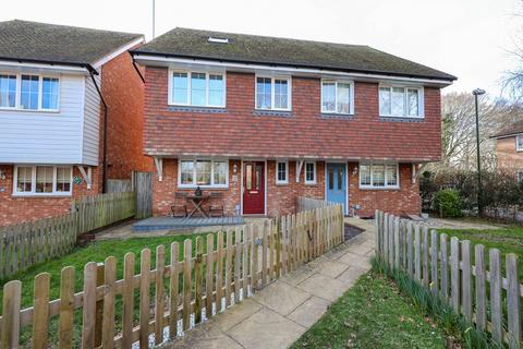 4 bedroom semi-detached house for sale, Sycamore Drive, Burgess Hill, RH15