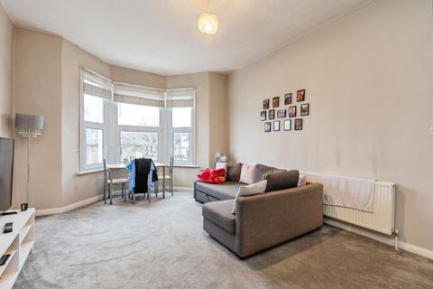 1 bedroom flat for sale, Langham Road, London, N15