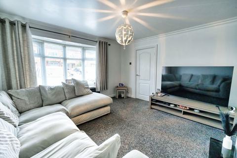 3 bedroom semi-detached house for sale, Titian Avenue, Whiteleas