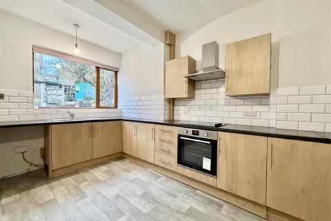 2 bedroom terraced house for sale, Westfield Cottages, Kippax, Leeds