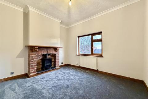 2 bedroom terraced house for sale, Westfield Cottages, Kippax, Leeds