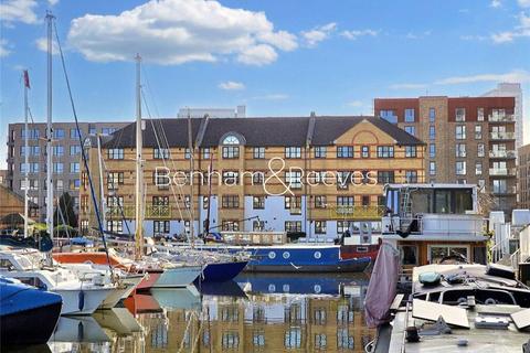 undefined, Transom Close, London, SE16