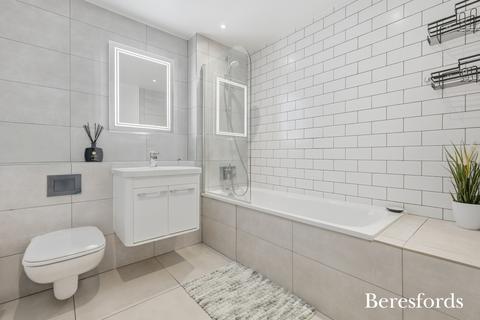 undefined, Moreton Bay Apartments, Gidea Park, RM2