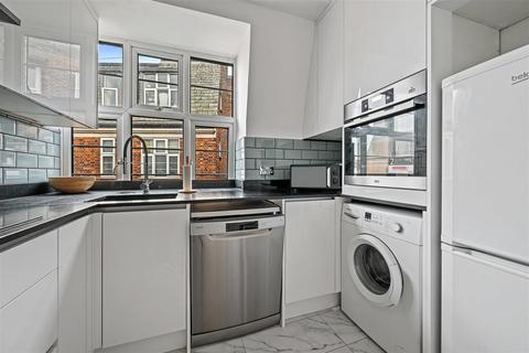 2 bedroom apartment for sale, College Crescent, London