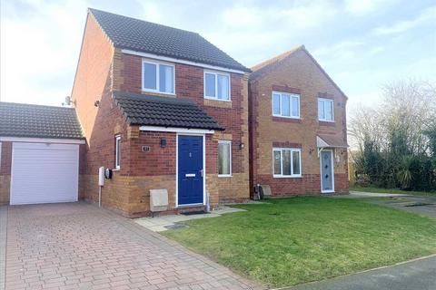 3 bedroom detached house for sale, Spinnaker Road, Clowne