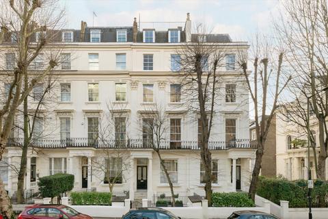 3 bedroom flat for sale, Clifton Gardens, Little Venice W9
