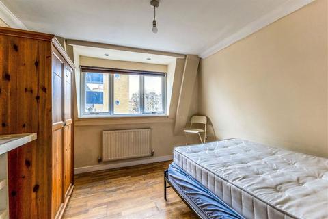 3 bedroom flat to rent, Hendre Road, London SE1