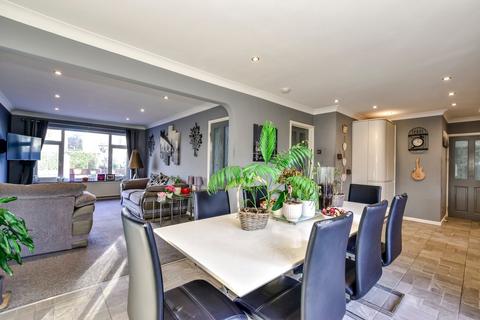 5 bedroom detached house for sale, Croft Lane, Chipperfield, WD4