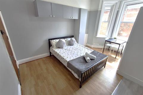 undefined, Oaklands, Bournemouth, BH3