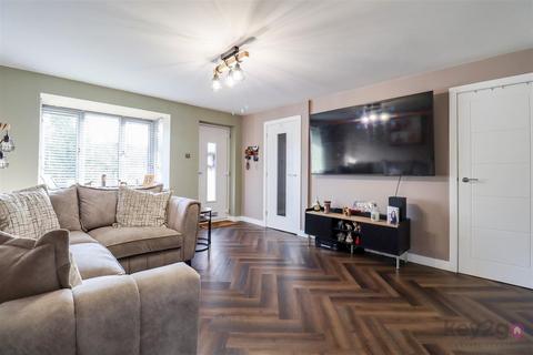 undefined, Emmett Carr Lane, Renishaw, Sheffield, S21