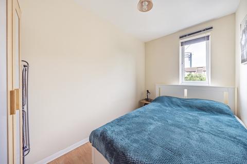 2 bedroom flat to rent, Myers Lane, New Cross, London, SE14