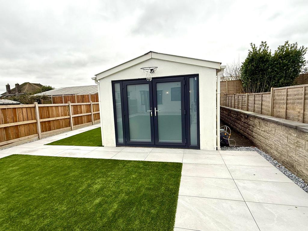 Garage / Play Room