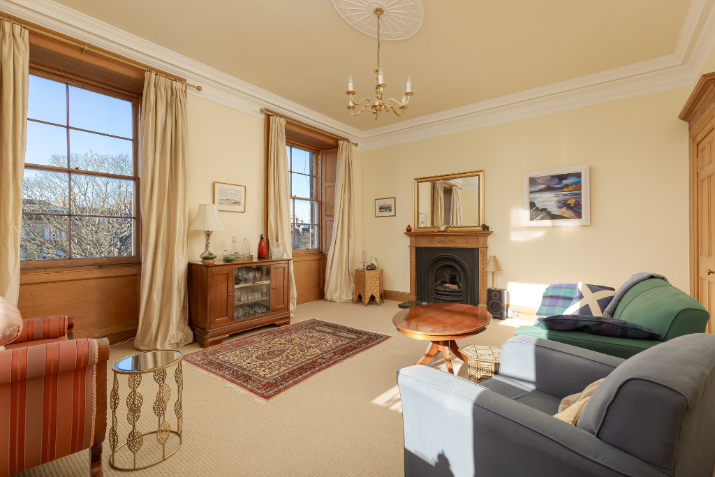 Sitting Room - 1/3 Clarendon Crescent