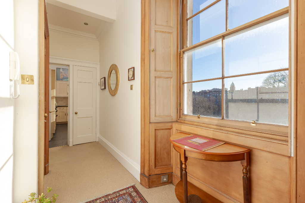 Hallway - 1/3 Clarendon Crescent