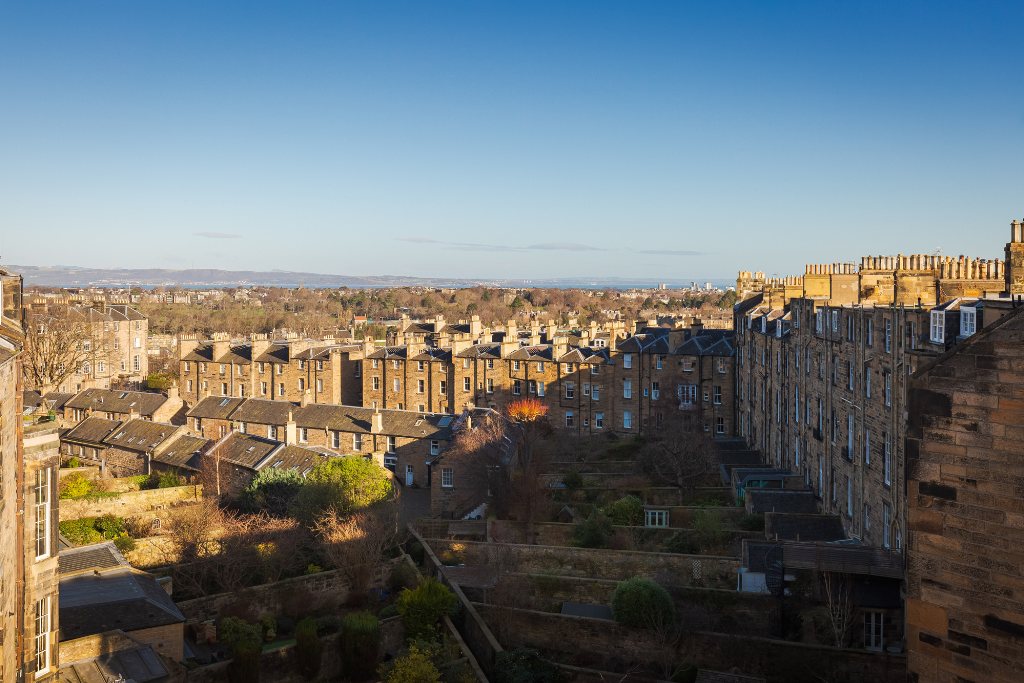 Beautiful Views - 1/3 Clarendon Crescent