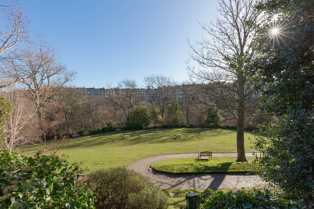 Dean Gardens