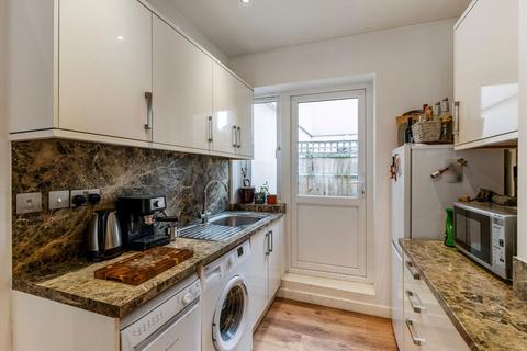 1 bedroom flat to rent, Rye Lane, London SE15