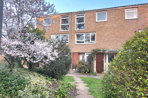Harrowdene Gardens, Teddington