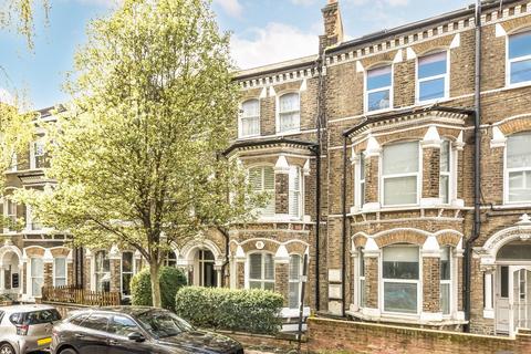 1 bedroom flat for sale, St Luke's Avenue, London SW4