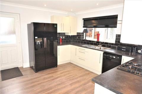 4 bedroom detached house for sale, Myrtle Close, Surrey GU18