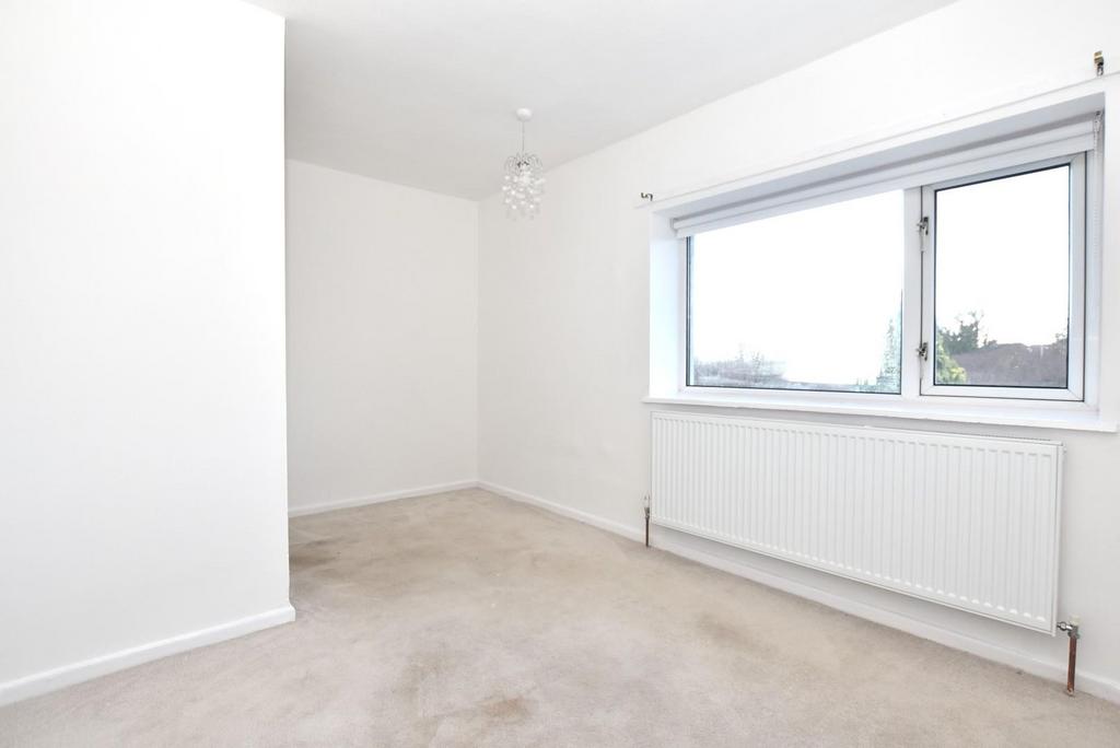 Bedroom 2 2.JPG