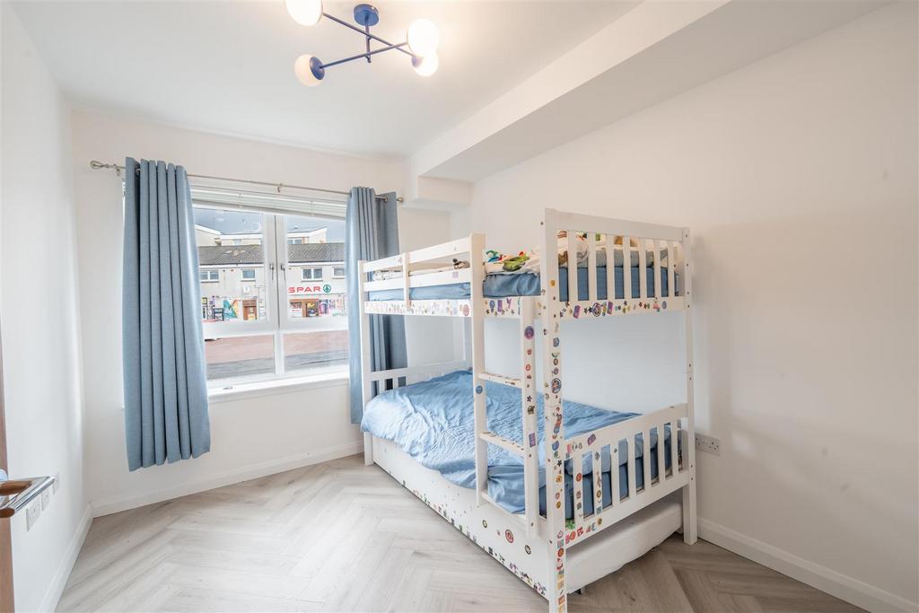 Bedroom.two.jpg