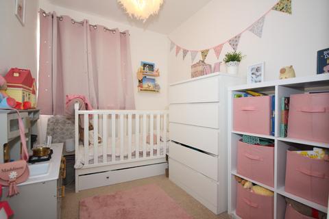 2 bedroom flat for sale, Woking GU21