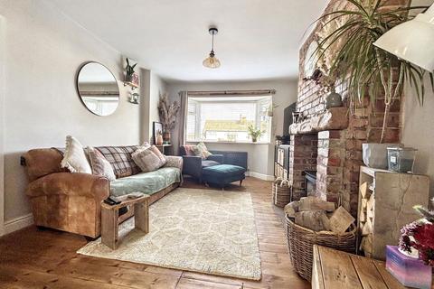 3 bedroom semi-detached house for sale, Cromwell Court, Blaydon-on-Tyne, Blaydon, Tyne and Wear, NE21 4LH