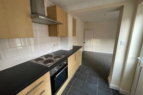 2 bedroom end of terrace house to rent, Stamford Street, Grantham NG31