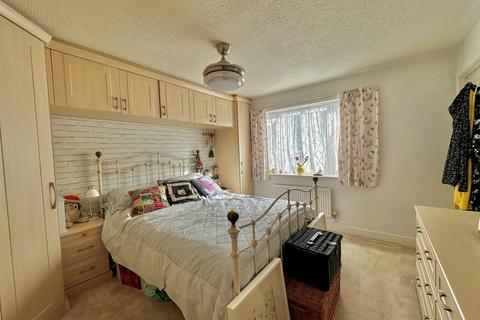 undefined, Nuneham Grove, Westcroft, MK4