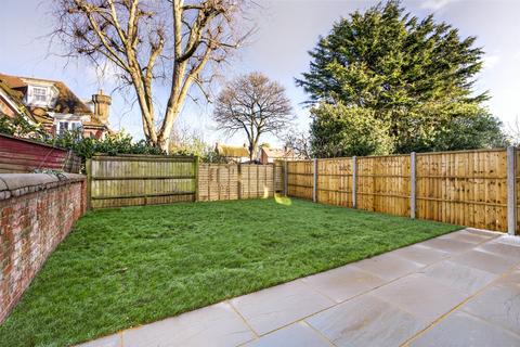 3 bedroom semi-detached house for sale, Ethelwulf Road, Tarring, Worthing, West Sussex, BN14