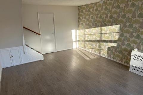 2 bedroom terraced house to rent, Wolsey Way, Syston