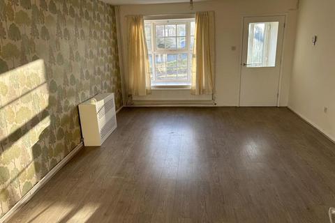 2 bedroom terraced house to rent, Wolsey Way, Syston