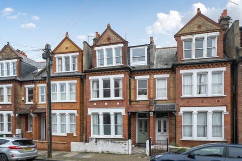 2 bedroom flat for sale, Marney Road, London, SW11