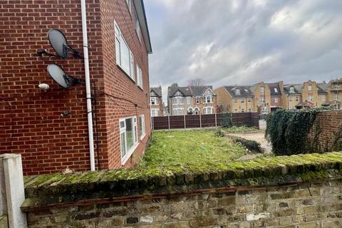 undefined, Dunheved Road South, Thornton Heath