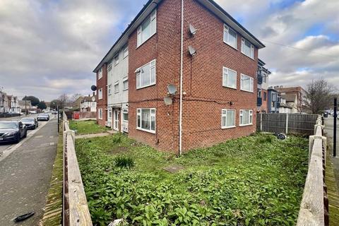 undefined, Dunheved Road South, Thornton Heath