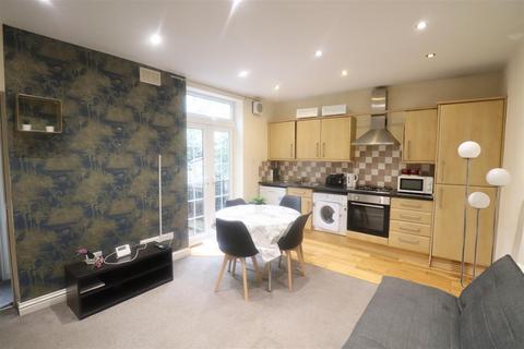 2 bedroom apartment to rent, Mount Street, Coventry CV5